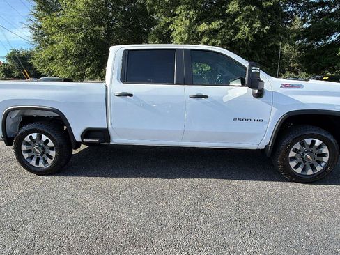 New 2026 Chevrolet Silverado 2500 Custom w/ Custom Value Package AWD/4WD image 7