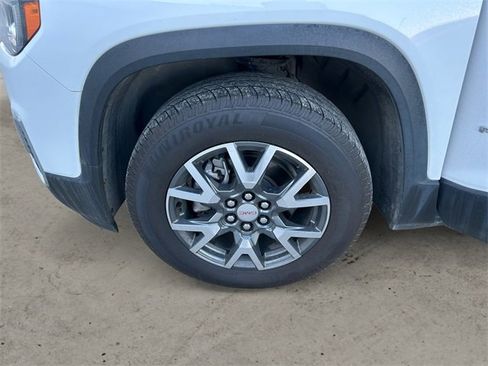 Used 2023 GMC Acadia SLT w/ Technology Package image 10