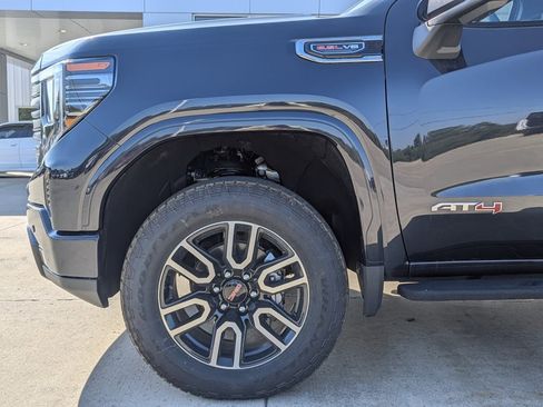 New 2026 GMC Sierra 1500 AT4 w/ AT4 Premium Package image 10