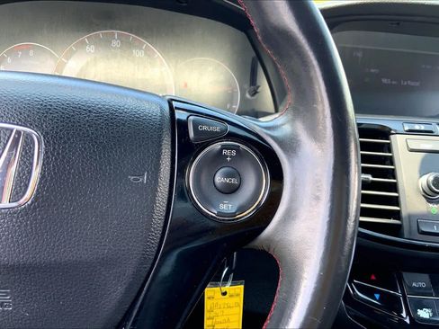 Used 2017 Honda Accord Sport Special Edition image 22