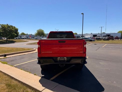 Used 2023 Chevrolet Silverado 1500 LT Trail Boss w/ Protection Package AWD/4WD image 7