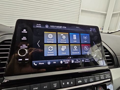 New 2026 Honda Odyssey EX-L image 16