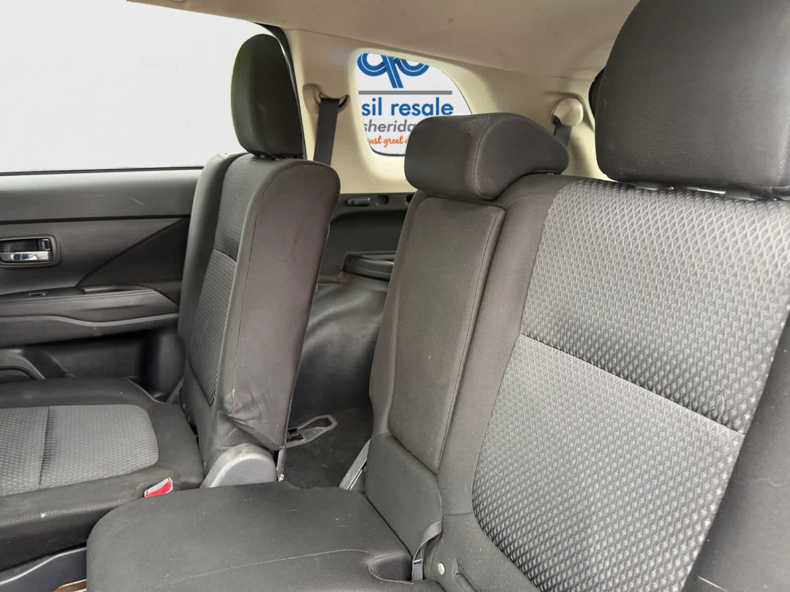 Used 2017 Mitsubishi Outlander ES FWD image 22