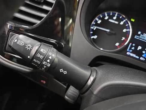 Used 2020 Mitsubishi Outlander SEL FWD image 29
