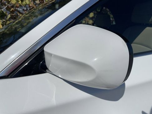 Used 2012 BMW 128i Convertible image 28