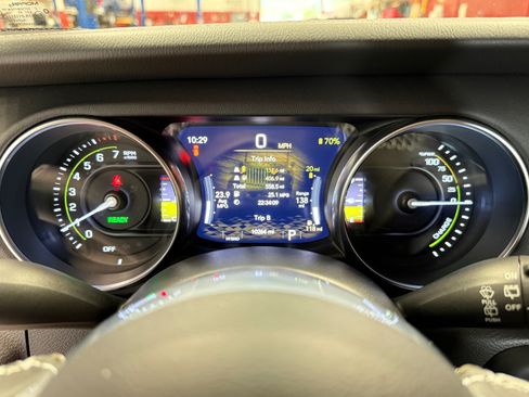 Certified 2022 Jeep Wrangler Unlimited Sahara w/ Cold Weather Group AWD/4WD image 26
