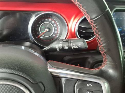 Used 2022 Jeep Wrangler Unlimited Rubicon AWD/4WD image 20