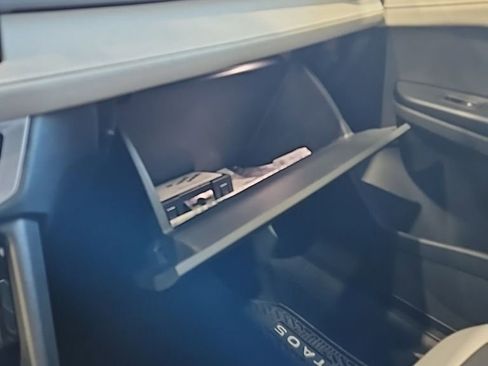 New 2026 Volkswagen Taos SE AWD/4WD image 27