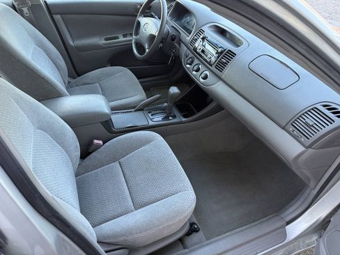 Used 2003 Toyota Camry LE FWD image 27