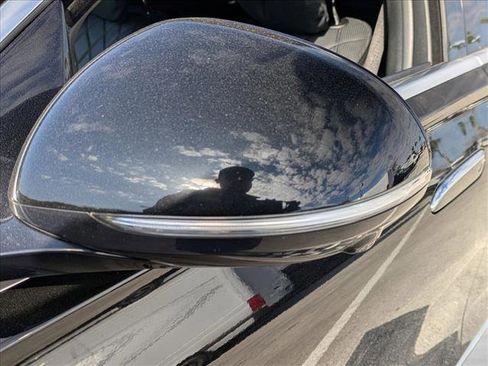 Used 2023 Mercedes-Benz S 580 4MATIC Sedan image 5