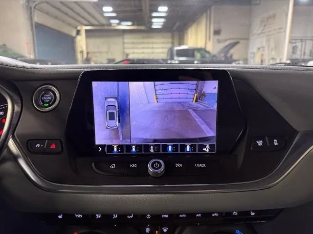 Used 2020 Chevrolet Blazer LT w/ Sound & Technology Package AWD/4WD image 20