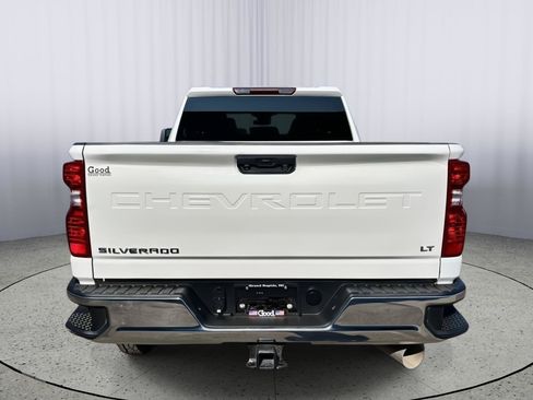 Used 2024 Chevrolet Silverado 2500 LT AWD/4WD image 17