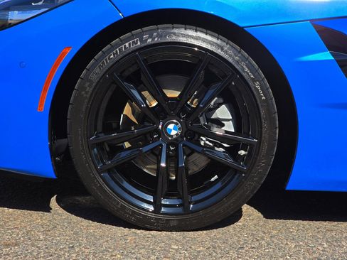 Used 2020 BMW Z4 sDrive30i w/ M Sport Package image 39