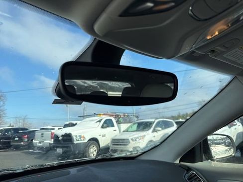 Used 2020 Jeep Compass Limited image 25