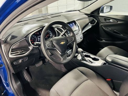 Used 2023 Chevrolet Malibu LT image 21