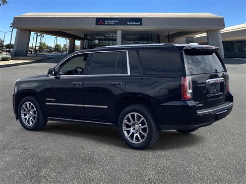 Used 2018 GMC Yukon Denali w/ Open Road Package image 4