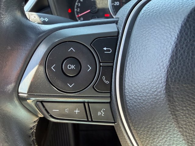 Used 2020 Toyota Corolla SE w/ SE Premium Package FWD image 13