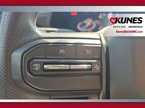 Used 2024 Chevrolet Colorado Trail Boss w/ Advanced Trailering Package AWD/4WD image 17