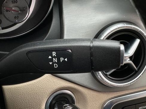 Used 2016 Mercedes-Benz CLA 250 CLA 250 image 17