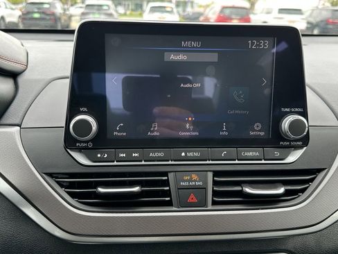 Used 2024 Nissan Altima 2.5 SR image 31