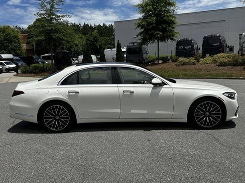 Certified 2023 Mercedes-Benz S 580 4MATIC Sedan image 9