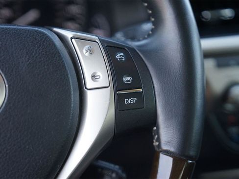 Used 2014 Lexus ES 350 w/ Luxury Package FWD image 24