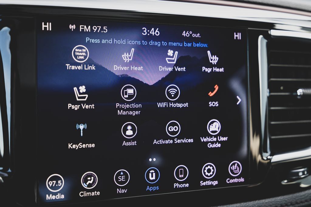 Used 2020 Chrysler Pacifica Limited FWD image 14
