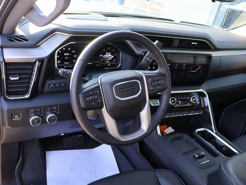 Used 2024 GMC Sierra 2500 Denali w/ Denali Reserve Package image 27