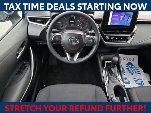 Used 2024 Toyota Corolla SE image 11