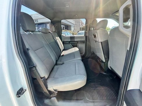 Used 2022 Ford F250 XL w/ Power Equipment Group AWD/4WD image 57
