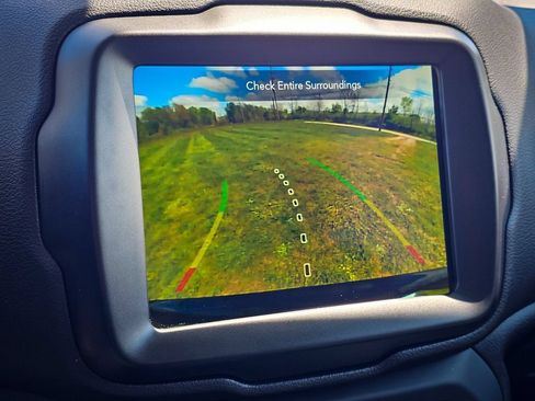 Certified 2022 Jeep Renegade Limited AWD/4WD image 26