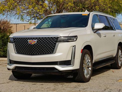 Used 2022 Cadillac Escalade ESV Premium Luxury w/ LPO, Floor Liner Package image 2