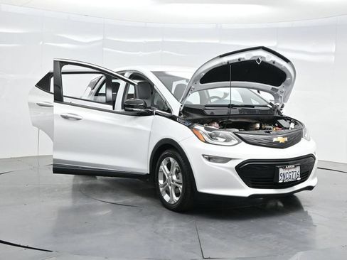 Used 2020 Chevrolet Bolt LT FWD image 46