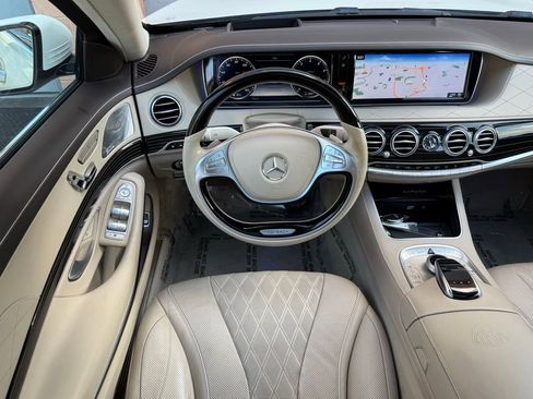 Used 2017 Mercedes-Benz Maybach S 550 4MATIC image 23