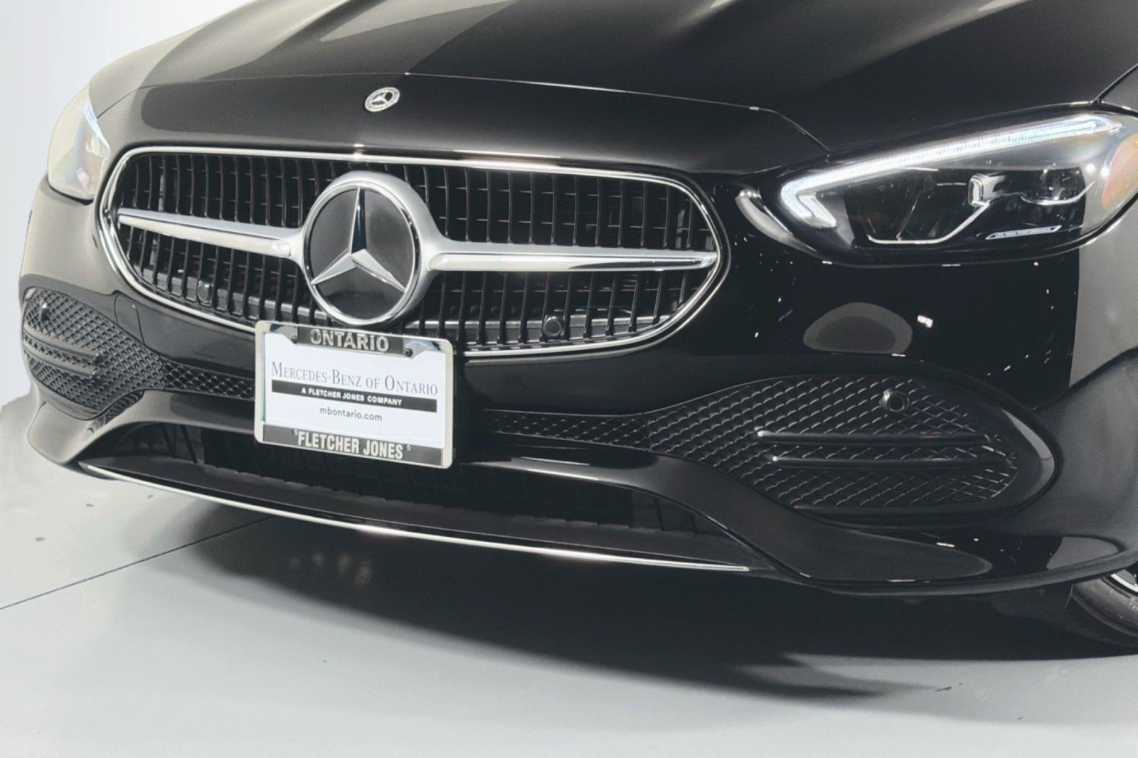 Used 2024 Mercedes-Benz C 300 Sedan image 13