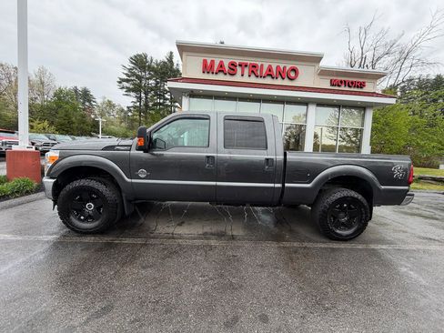 Used 2016 Ford F250 XL w/ Power Equipment Group AWD/4WD image 12
