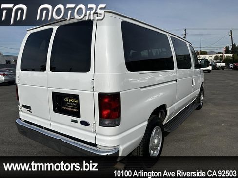 Used 2011 Ford E-350 and Econoline 350 XLT image 18