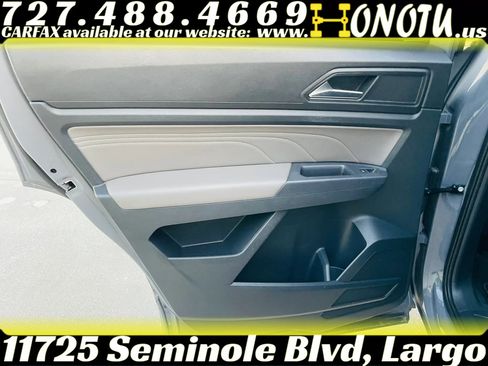 Used 2021 Volkswagen Atlas Cross Sport SE FWD image 16