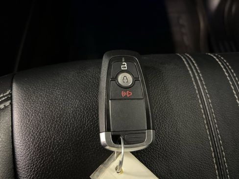 Certified 2019 Ford Ranger Lariat w/ Technology Package image 37