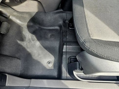 Used 2022 Ford Transit Connect XL image 15