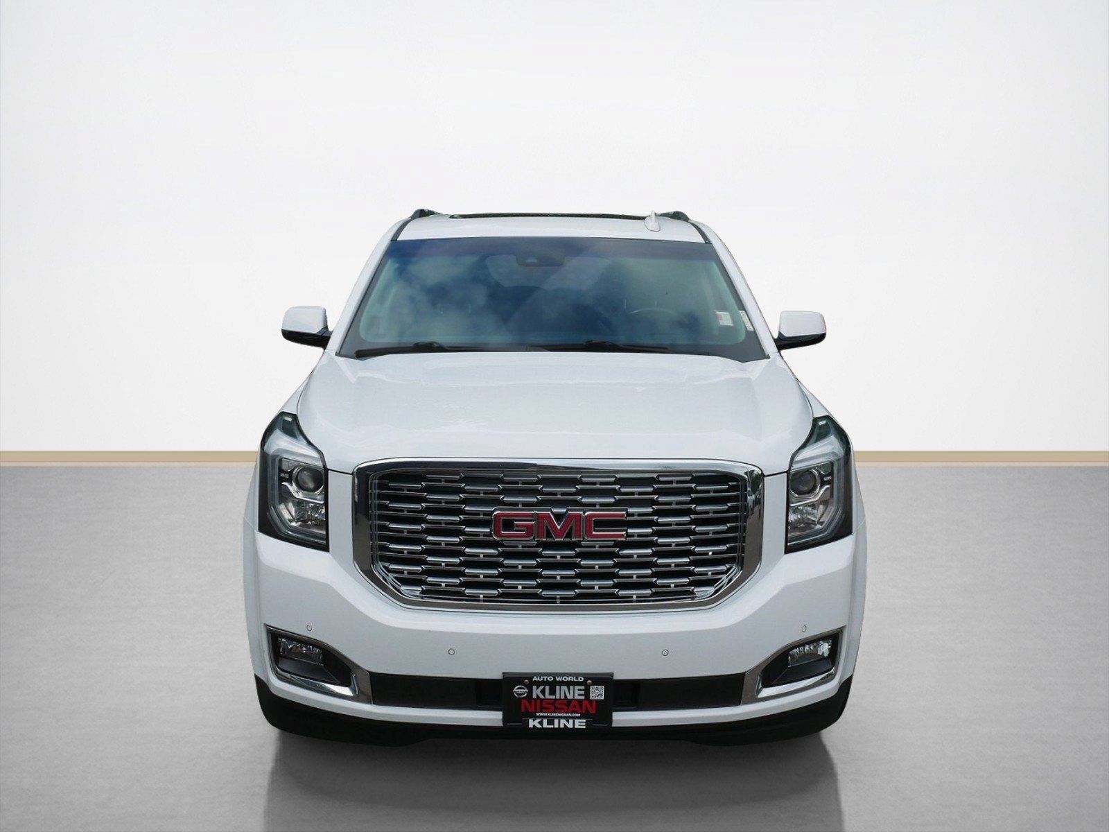 Used 2018 GMC Yukon Denali w/ Denali Ultimate Package AWD/4WD image 8