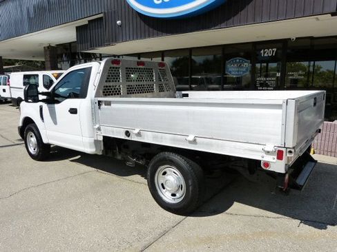 Used 2019 Ford F250 XL RWD image 3