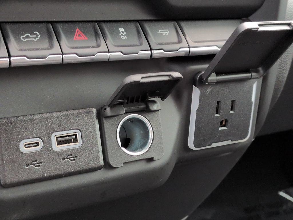 Used 2024 Chevrolet Silverado 1500 Custom RWD image 21