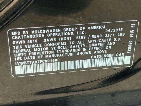 Used 2015 Volkswagen Passat 1.8T SE FWD image 22