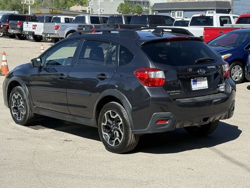 Used 2017 Subaru Crosstrek 2.0i Limited AWD/4WD image 6