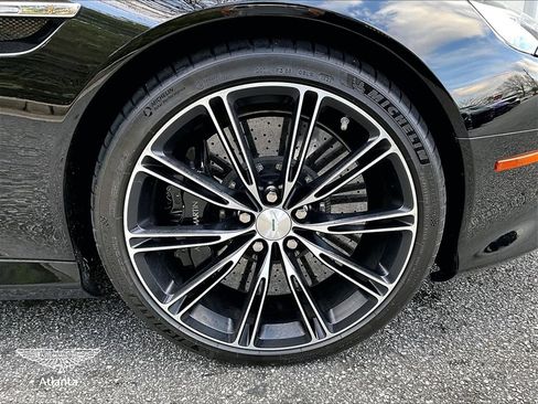 Used 2015 Aston Martin DB9 Coupe image 27