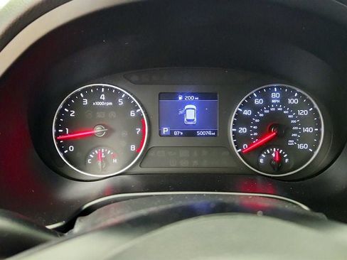 Used 2023 Kia Seltos LX AWD/4WD image 13