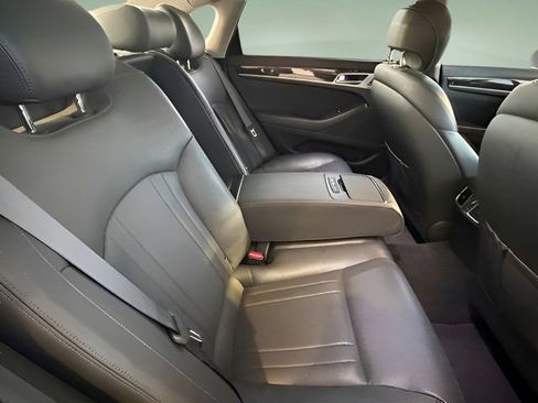 Used 2018 Genesis G80 3.8 w/ Option Group 02 image 35