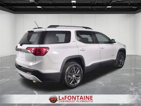 Certified 2019 GMC Acadia SLT image 8