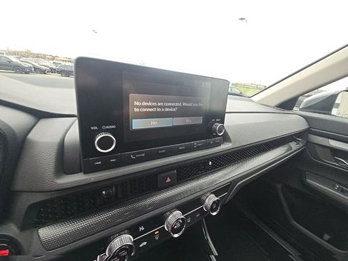 Certified 2025 Honda CR-V LX image 18